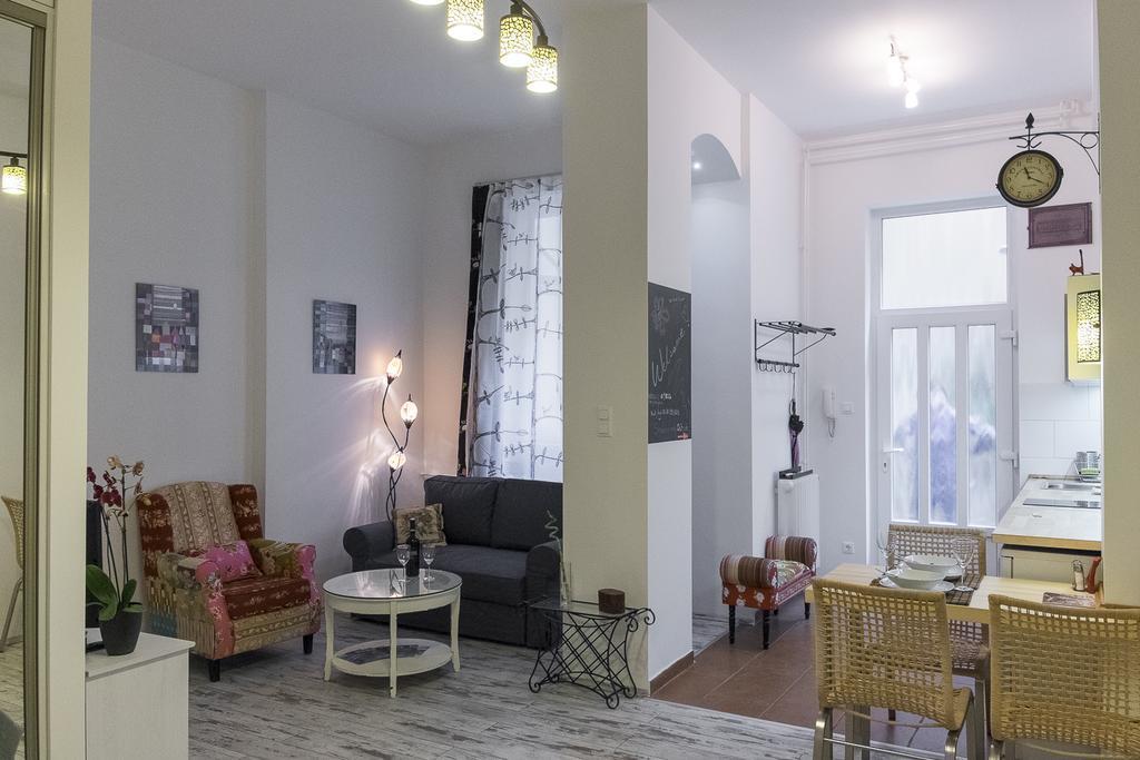 Standard Apartment By Hi5-Liszt Ferenc Square Budapest Exterior photo